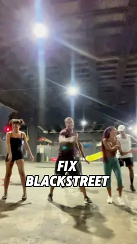 Resenha pré aula e a essa é a música mais fofinha e amigável que existe! Haha 🥰👏🏾🙌🏾🙌🏾 Música: Fix  BLACKSTREET  #viadutodemadureira #rj #fix #blackstreet #charme #passinho #dance #dc #zonanorterj 
