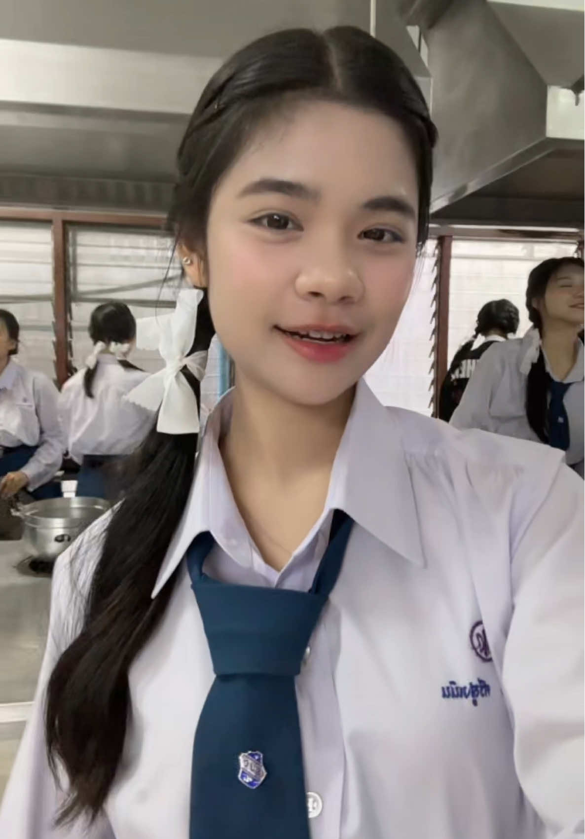 เพื่อนทำอาหารผมถ่ายติ้กตอก#เซนโยเซฟคอนเวนต์ #07 #fy 