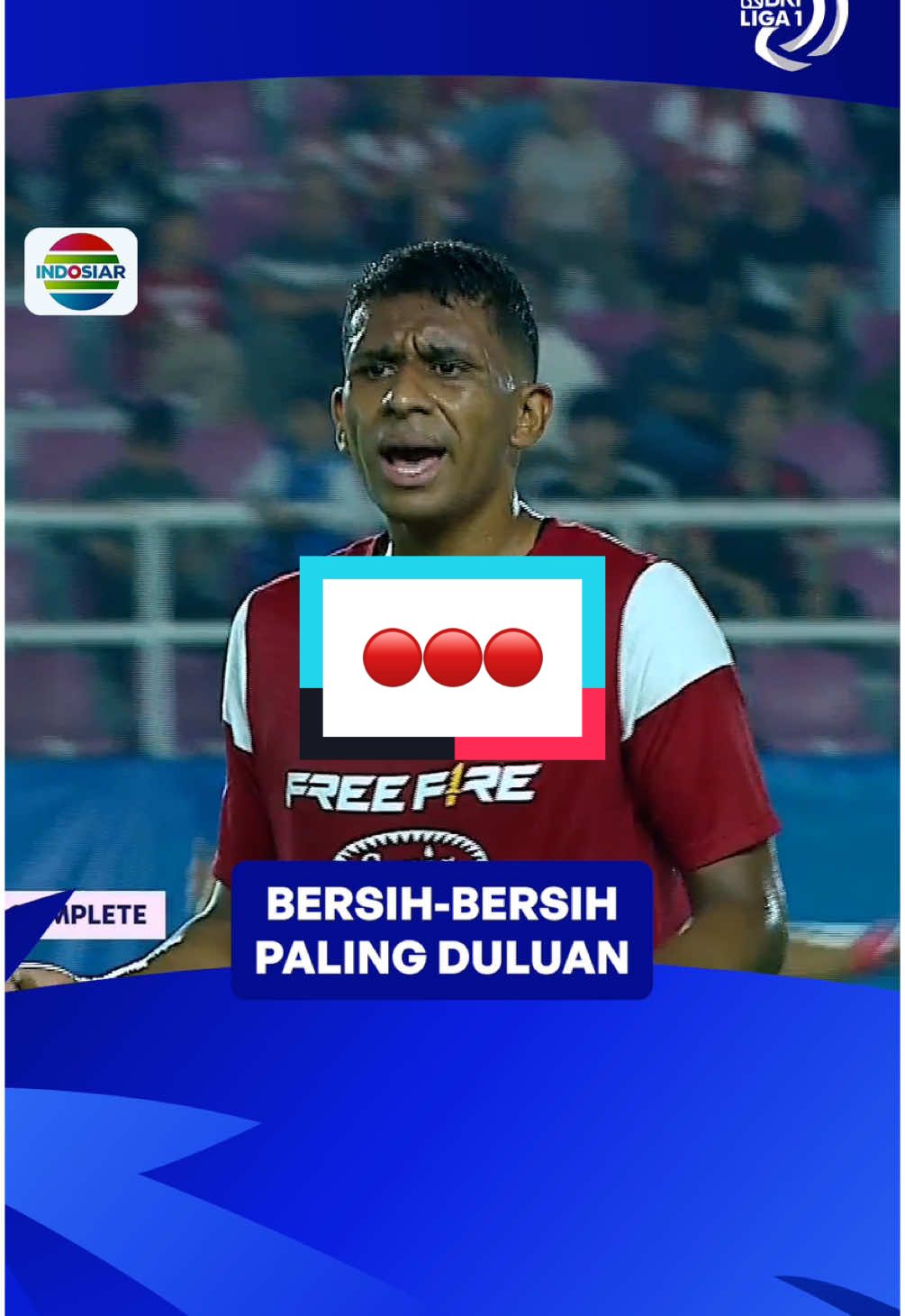 Belum ada setengah babak, Cleylton harus mengakhiri waktu bermainnya. #BRILiga1 #IndosiarSports #IndosiarRumahSepakbolaIndonesia #BRImoMudahSerbaBisa 