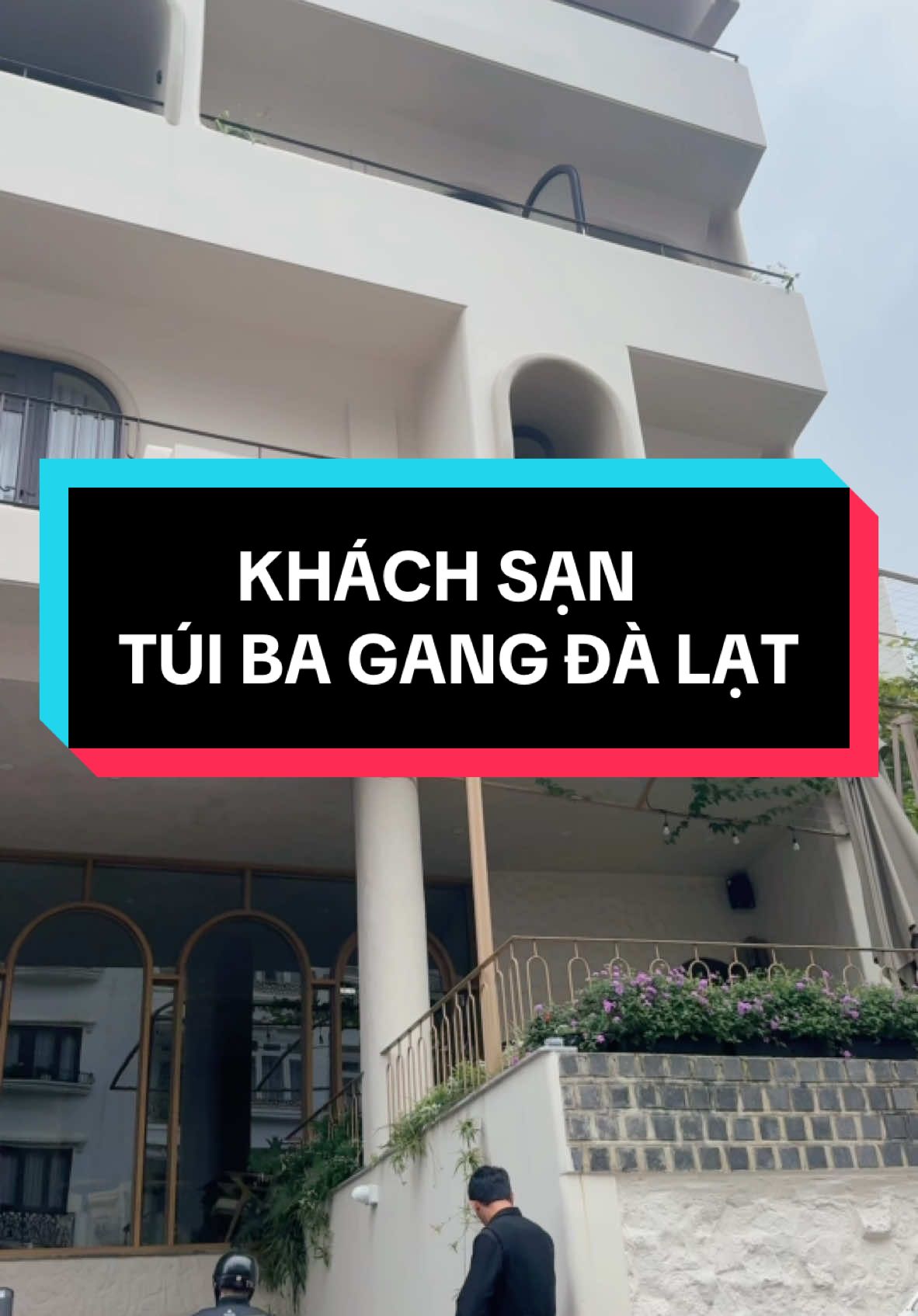Review khách sạn Túi Ba Gang ở Đà Lạt có gì mà hot rần rần luôn trong tình trạng choáy phòng 🙂‍↔️ #Capcut #trend #treanding #fyb #xuhuong #xuhuongtiktok #lenxuhuong #viral #reviewdulich #review #đàlạt 
