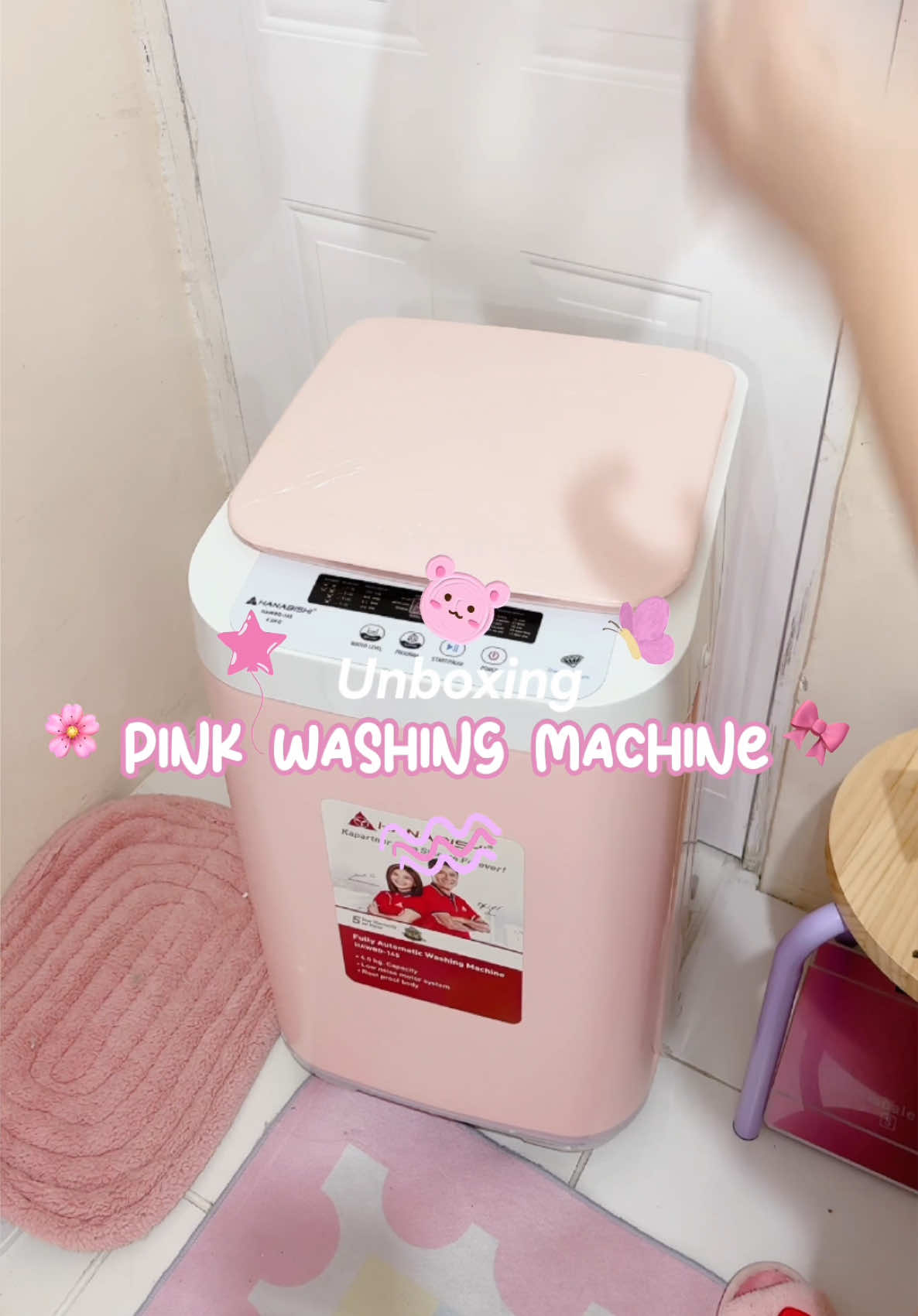 finally i have my own automatic washing machine na! and it’s pinkkk! 🥹💗 ps: bukas ko nalang po remove si bossing and sarah sticker 🤣 #pink #washingmachine #unboxing #apartmentlife #apartmenttherapy #fyp 