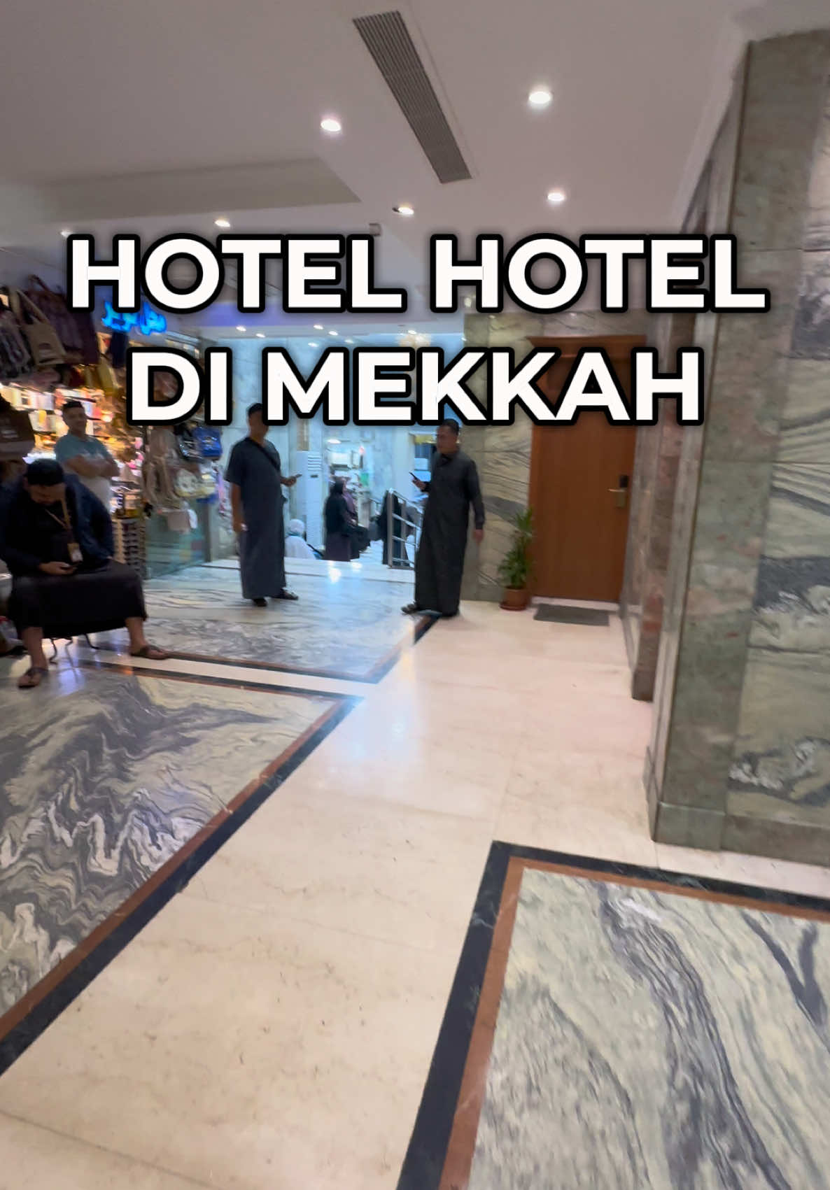 Perjalanan dari hotel menuju ke Masjidil Harom  #umrah #umrah #mekkah #fypシ 