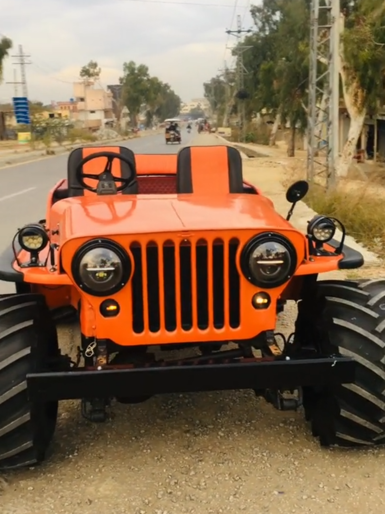 #baoojeejeepclub #foryoupage #viral #foryou #baoojee #jeeplove #punjabi #jeeplife #StreetStyle #barcelona #sohawa #villagers #culture #fyp #foryou 