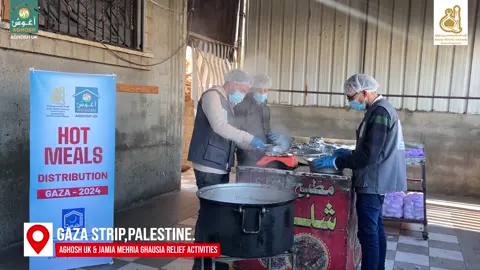 Thanks to Community of Hemel Hempstead 🫶🏼 With the support of Quwwat ul Islam, Jamia Mehria Ghousia Hemel Hempstead, we have distributed 𝐇𝐨𝐭 𝐌𝐞𝐚𝐥𝐬 in Khan Younis, Gaza. 🍲 #Alkhidmat #AghoshUK #Charity #Donation #donatenow #Uk #hemelhempstead #Hertfordshire