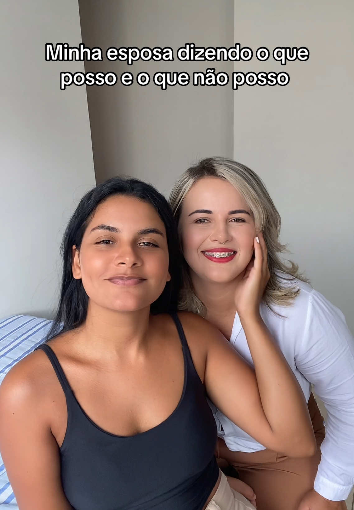 Minha esposa dizendo o que posso e o que não posso 🤭 #casallesbico #trendcasal #lgbtqia #lesbicastiktok🌈 #🏳️‍🌈 #fyp #videoviral 