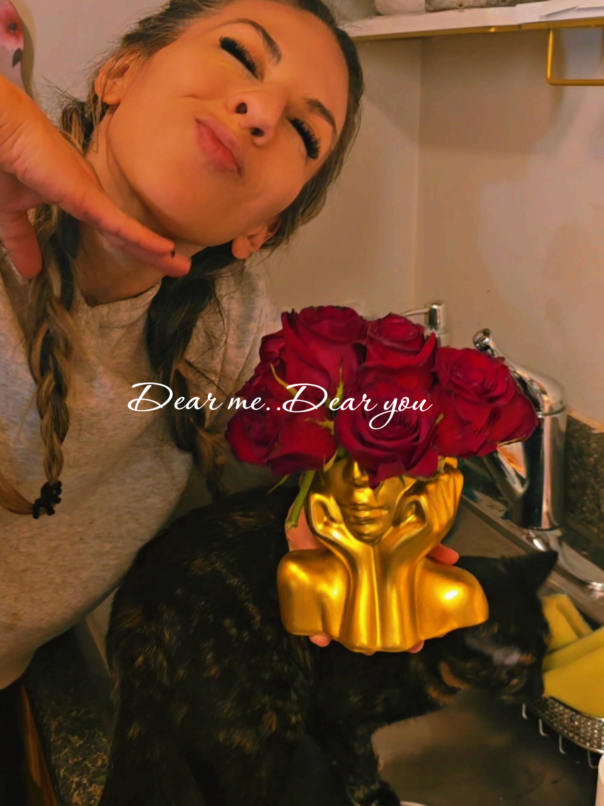Dear me.. Dear you... I wish I could fix you. I wish I could bring that naiveness back and beauty before you were hurt. maybe it started with your first love; you're father, Or maybe with your last aching heartbreak. I can't fix you but I can guide you. To fix the wounded masculine energy you must feel safe and come back into your feminine energy. You must create; you must dance and nurture. I hope you find you again and never forget to fall in love with you . #selflove #woundedmasculineenergy #feminineenergy #creatorsearchinsights #iloveme 