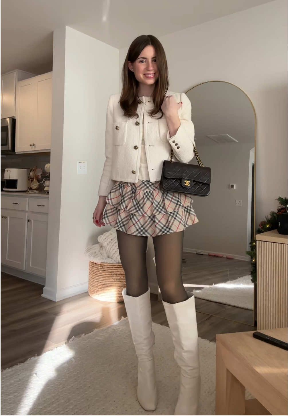 Me 🤝 fleece lined tights  #oldmoneyoutfits #elegantstyle #classyoutfit #stylereel #fashiongirlstyle #dressinspo #backtoschooloutfit #ralphlaurenaesthetic #oldmoneyaesthetic #lanadelreyaesthetic #oldmoneyoutfits #backtoschooloutfitideas #falloutfits #autumnoutfits #classyoutfits #ralphlaurensweater