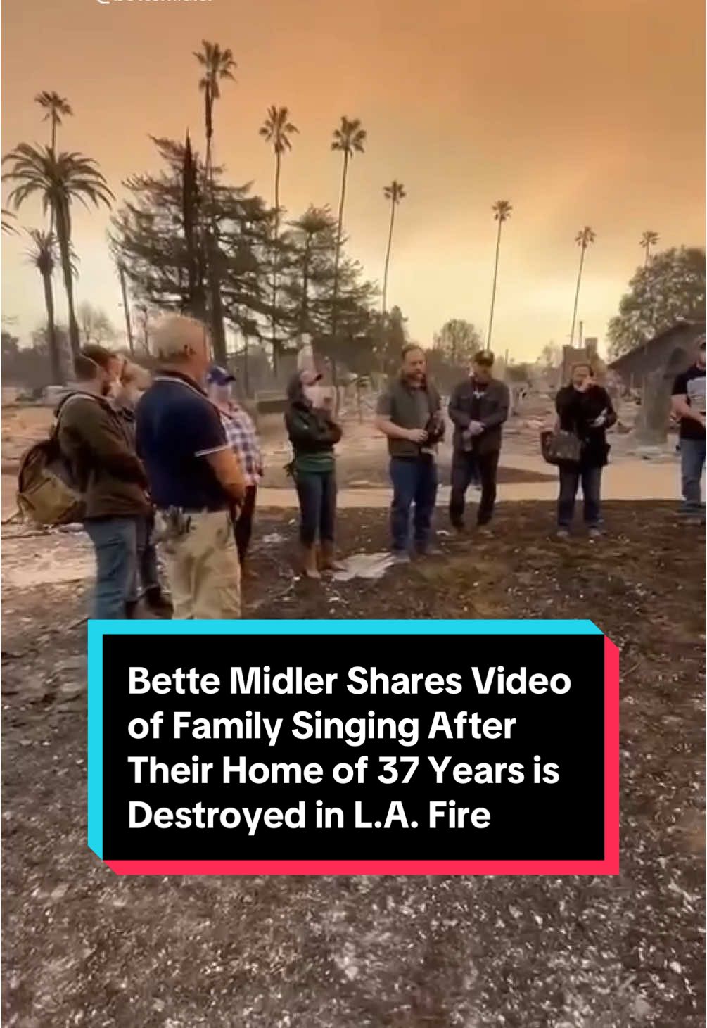 #BetteMidler is sharing a touching moment amid the devastation caused by the #LosAngeles #wildfires. 🙏 Read more at the link in our bio.