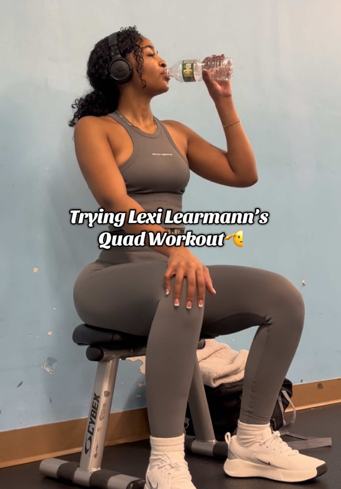 Trying @LexieLearmann’s recent quad workout! Girrlllllll I salute you, I was doneeee for😂  Big help from @ehplabs Oxyshred! Use my code GRAY for $ off!  Set from @Bodywerkz 🫶🏽  #learmanntwins #fyp #quadworkout #GymTok #gymfits #fitnessmotivation 