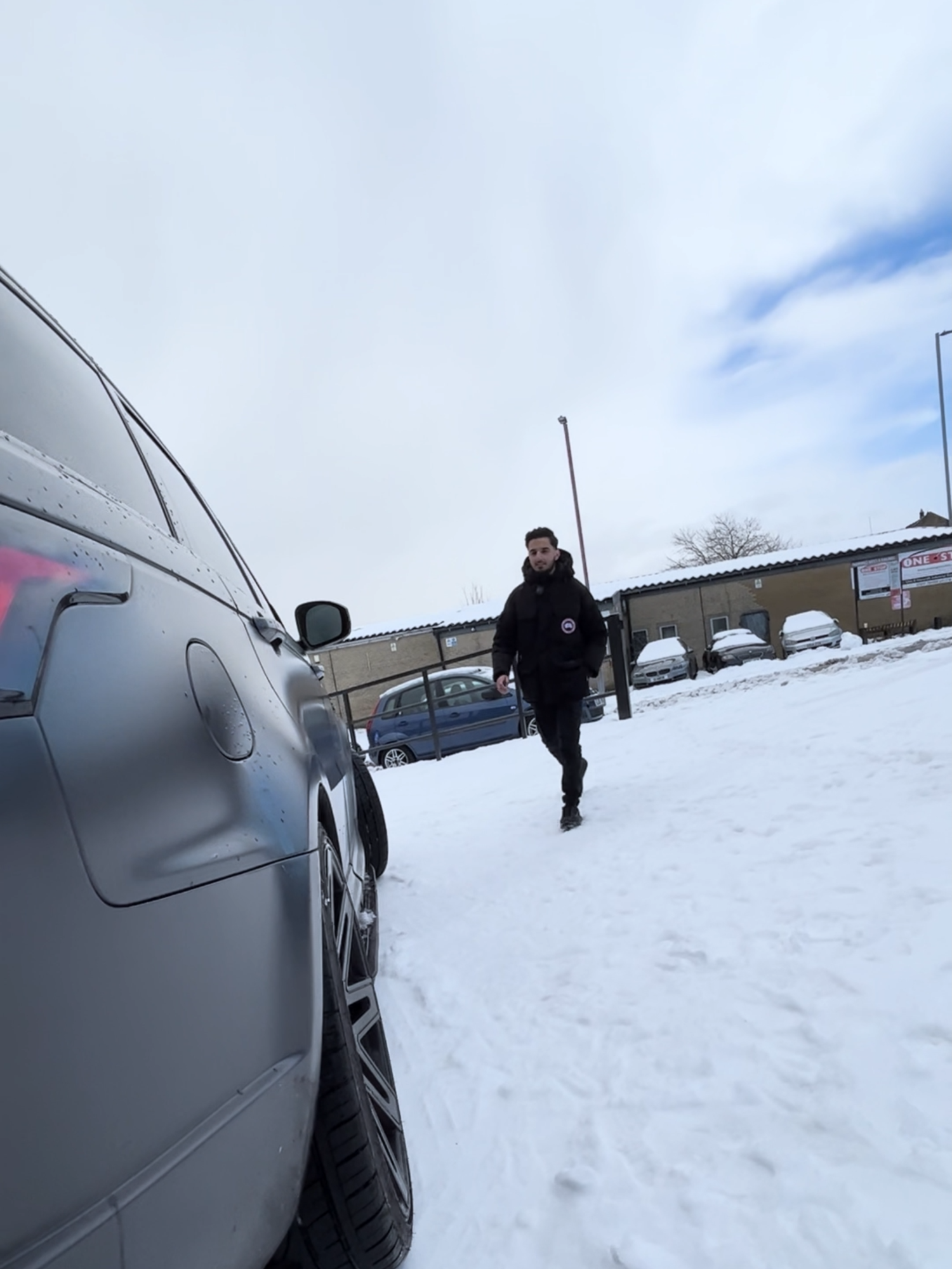New Year Snowfall Won’t Stop Us #newyear #fyp ##viralcarsoftiktok #viralcars #viralcarsvideo #goviral❣️🙏