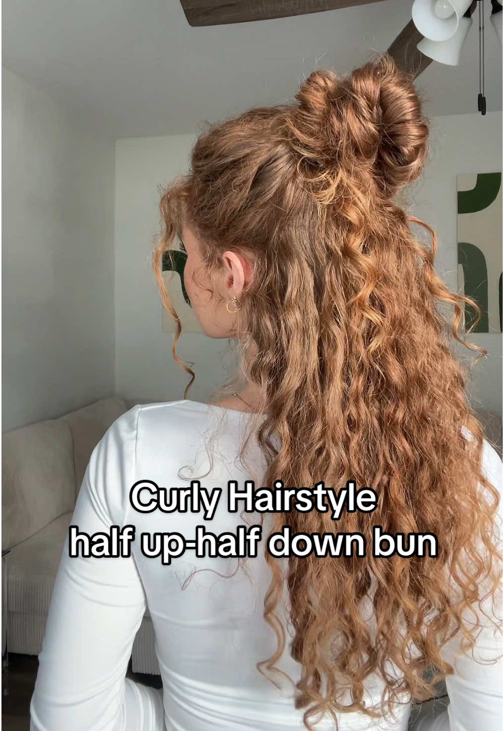 Trust the process! 🙏🏼 #curlyhair #redhair #curlyhairstyles #curlyhairtutorial #curlyhairroutine #curlyhairupdo #messybun #messybuntutorial 