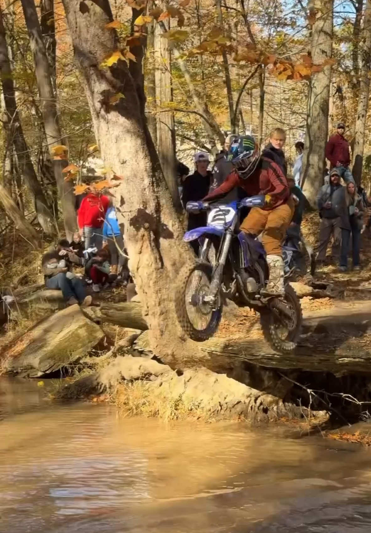 Throwback of Ryan Villopoto 125’n through the woods at a GNCC