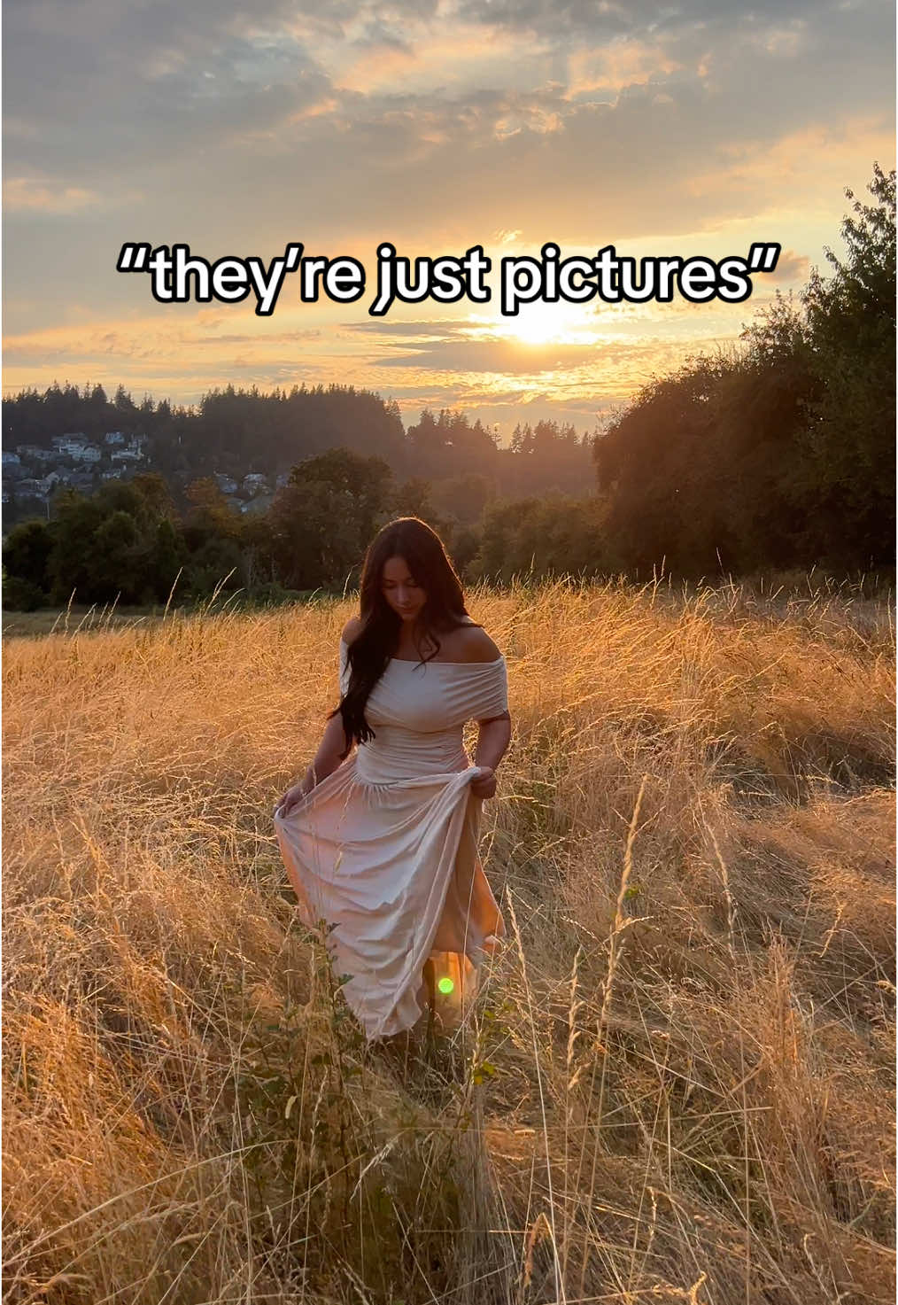 so obsessed with these photos of @zoe ferguson 🥹📸 #photographer #photoshoot #photoinspo #cinematicphotography #oregonphotographer #portraitphotography 