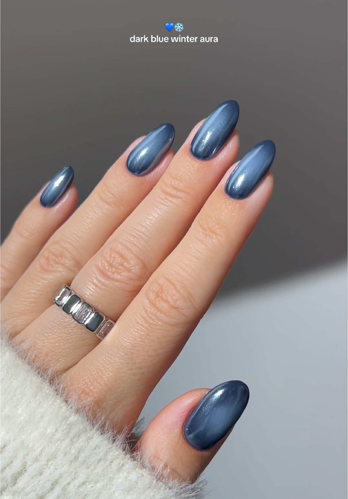 💙❄️  dark blue chrome aura nails ✨ perfect for snowy winter nights !! *all the products are linked on my amzn in the bio and stories _____ *affiliate #winternails #bluenails #auranails #gelnails #chromenails #nailinspo glazed navy blue fyp