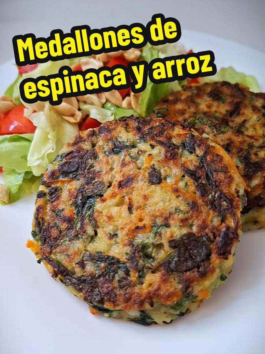 MEDALLONES DE ESPINACA Y ARROZ 🥬 SIN TACC 🚫 Fáciles, ricos y rendidores ✅️ #medallonesvegetarianos #medallonesdearroz #espinaca #arroz #medallonesdeespinaca #medallonessintacc #sintacc #sintaccargentina 