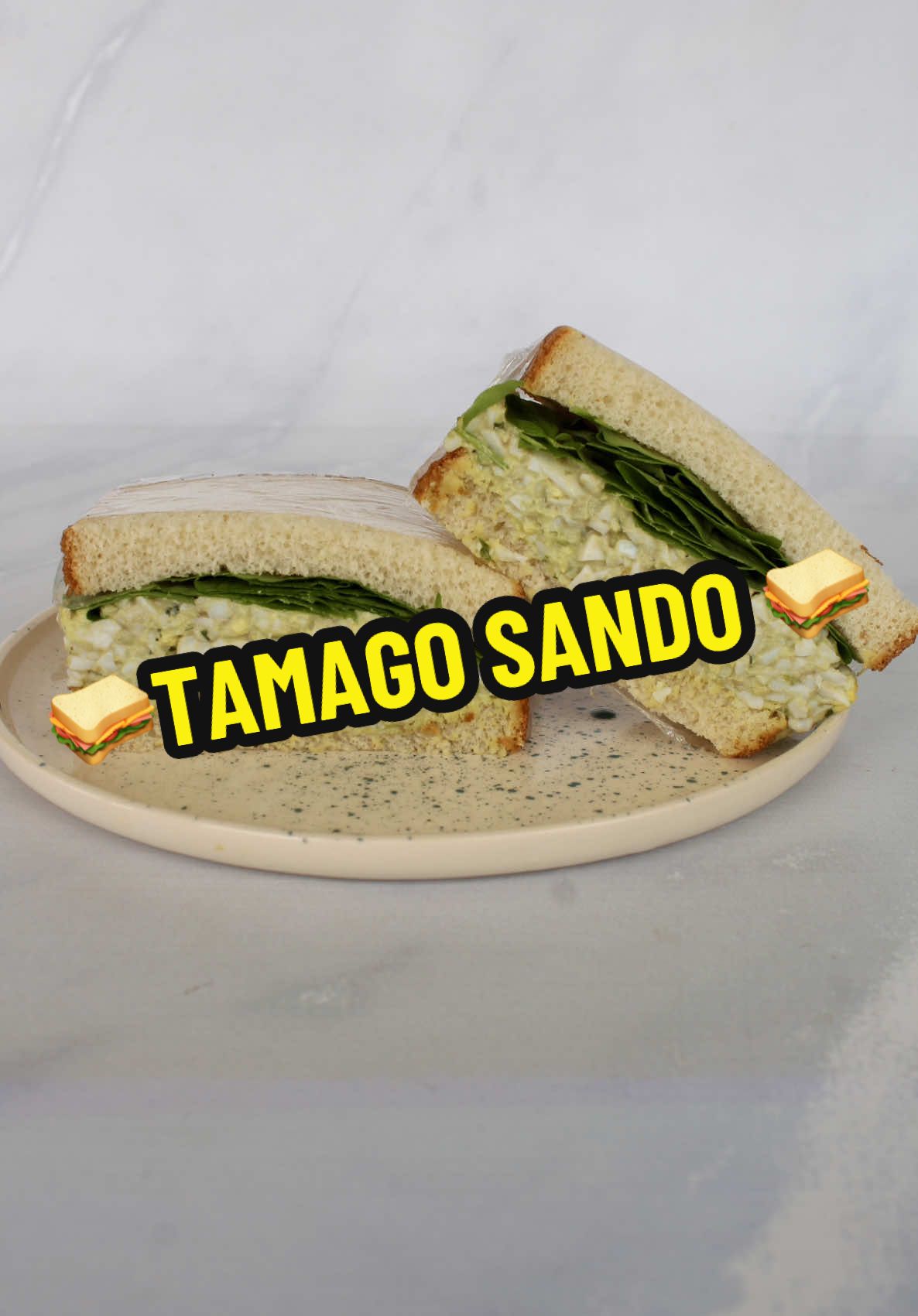 🥪TAMAGO SANDO ( Sandwich de huevo) 🥪 👉🏻  Clásico japonés con la nueva receta del pan de molde @bimboargentina con rebanadas más grandes , más suaves y esponjosas!  Rinde 2 unidades  ✅ 4 Rebanadas de pan de molde Bimbo ✅ 5 huevos  ✅ 1 palta pequeña ✅ 1 cucharada de mayonesa ✅ Sal , pimienta y jugo de limón  ✅ Hojas de lechuga, rúcula , berro o espinacas  #tamagosando #sandwichdehuevo #panBimbo #BimboArgentina #madeincasa #cocinandoconjime 