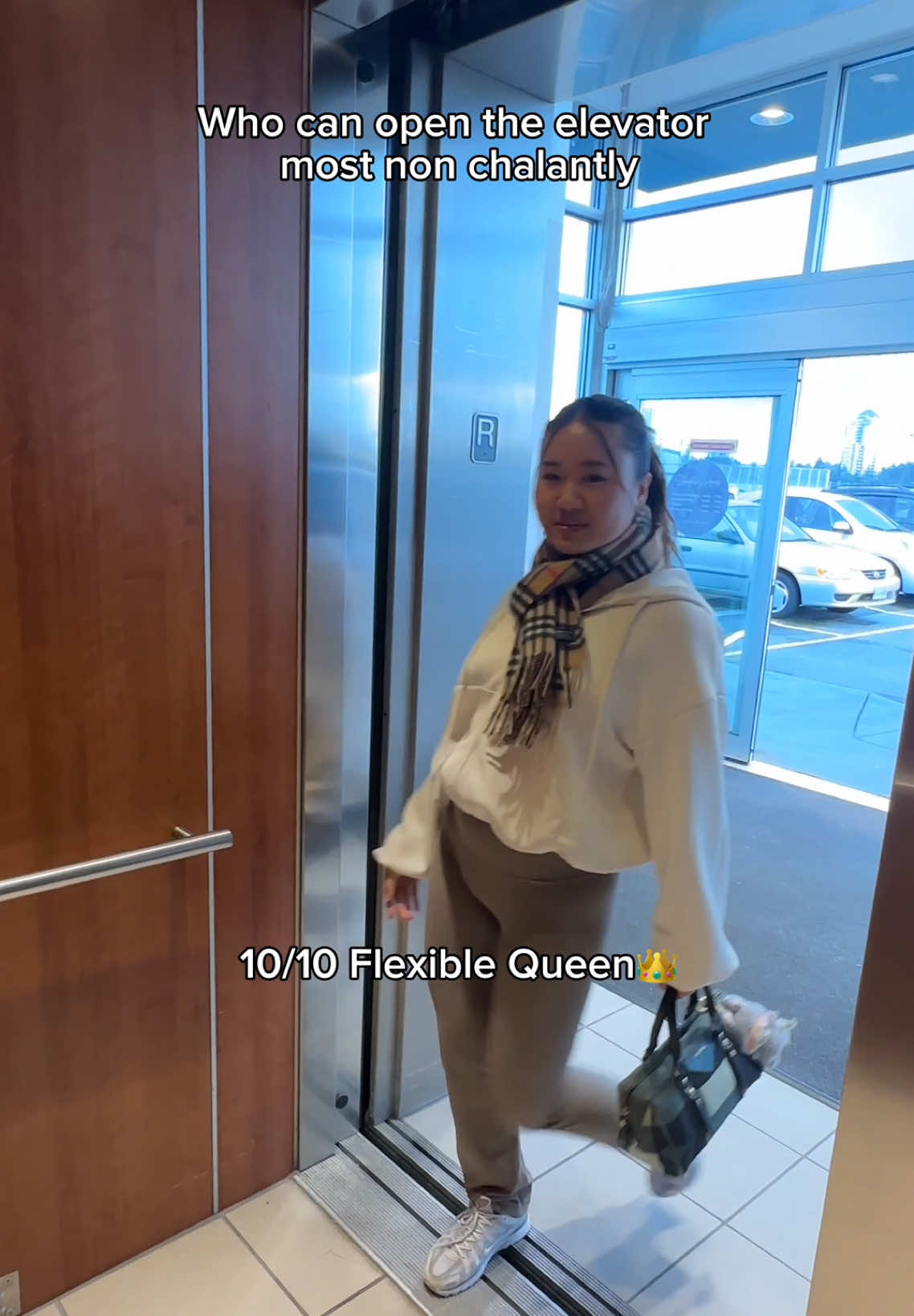 Nonchalant elevator challenge🤣 #nonchalant 