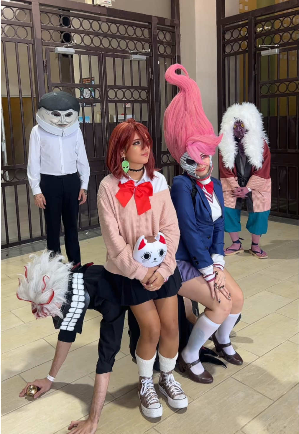 Anyone else want a pony ride? 🤣  Okarun: @BRATTLEY🇵🇷  Momo: @m00nch1ld  Turbo Granny: @Muny Osterman  Serpo: @Alu.cart  #dandadan #turbogranny #fyp #dandadanmanga #otonoke #okarun #momoayase #serpo 