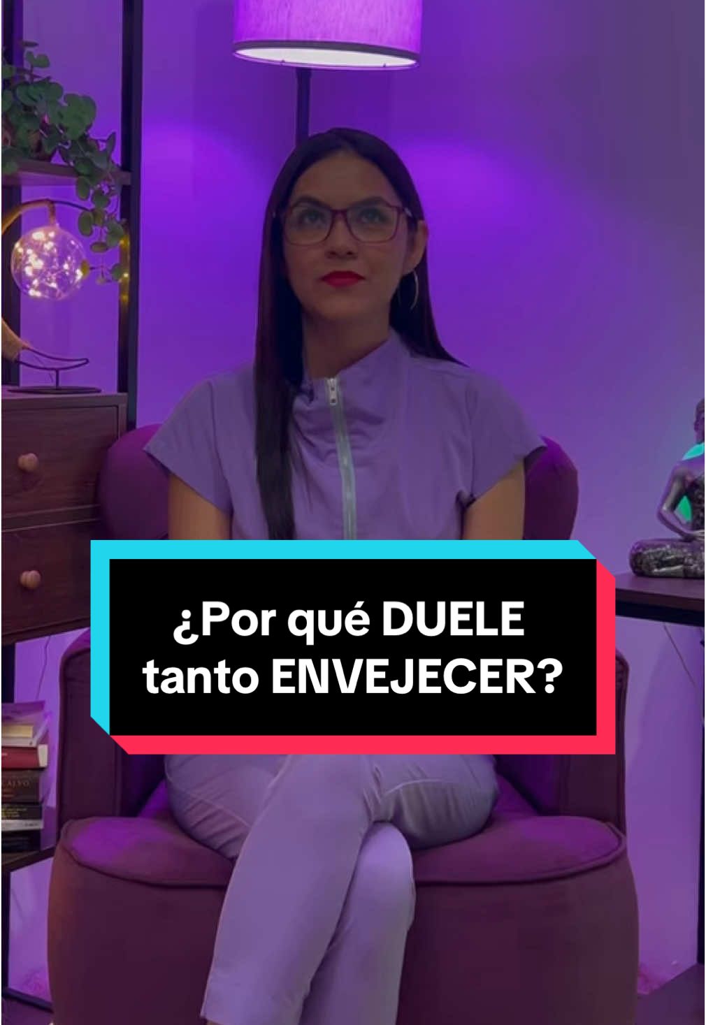 💔 ¿Por qué DUELE tanto ACEPTAR que estamos ENVEJECIENDO? 💔 Que es el envejecimiento y cómo afecta nuestra salud mental ? 💔 Empezar a NORMALIZAR el envejecimiento es el primer paso para disminuir las sensaciones aflictivas que vienen con esta etapa #muerte #morir #sentidodevida #tanatologia #tanatología #duelo #logoterapia #tanatologos #tanatologa #tanatologo #logoterapia #diplomadotanatologia #kublerross #sentidodevida #terapeuta #holistico #educaciontanatológica #envejecimiento #envejecer #envejecimiento 