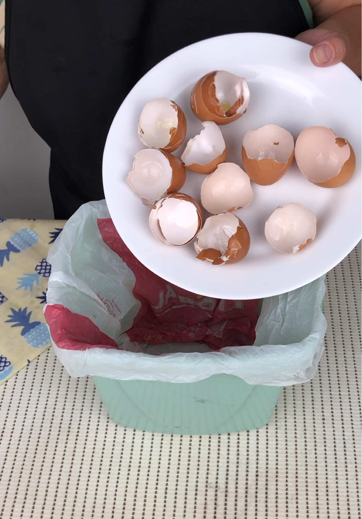 Never throw eggshells in the trash again!