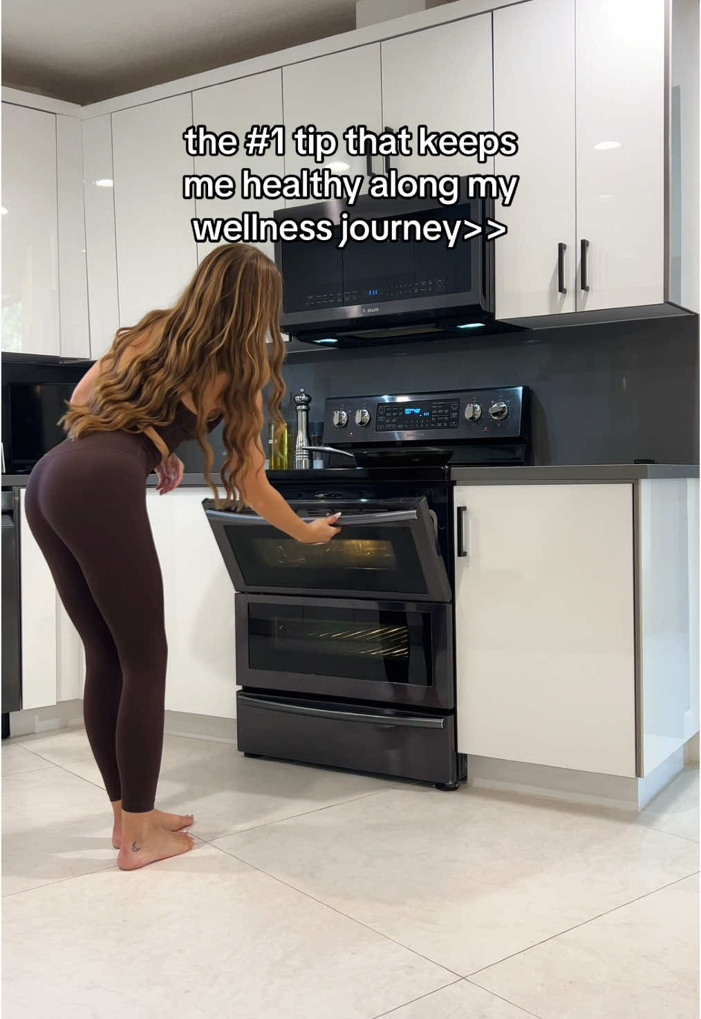 This is genuinely the most important key to staying healthy & not feeling stressed midday about meals!!🫶Lots of recipes & meal prep ideas on my page👩‍🍳 #mealprep #healthymealinspo #mealinspo #eatinghealthy #healthyrecipes 