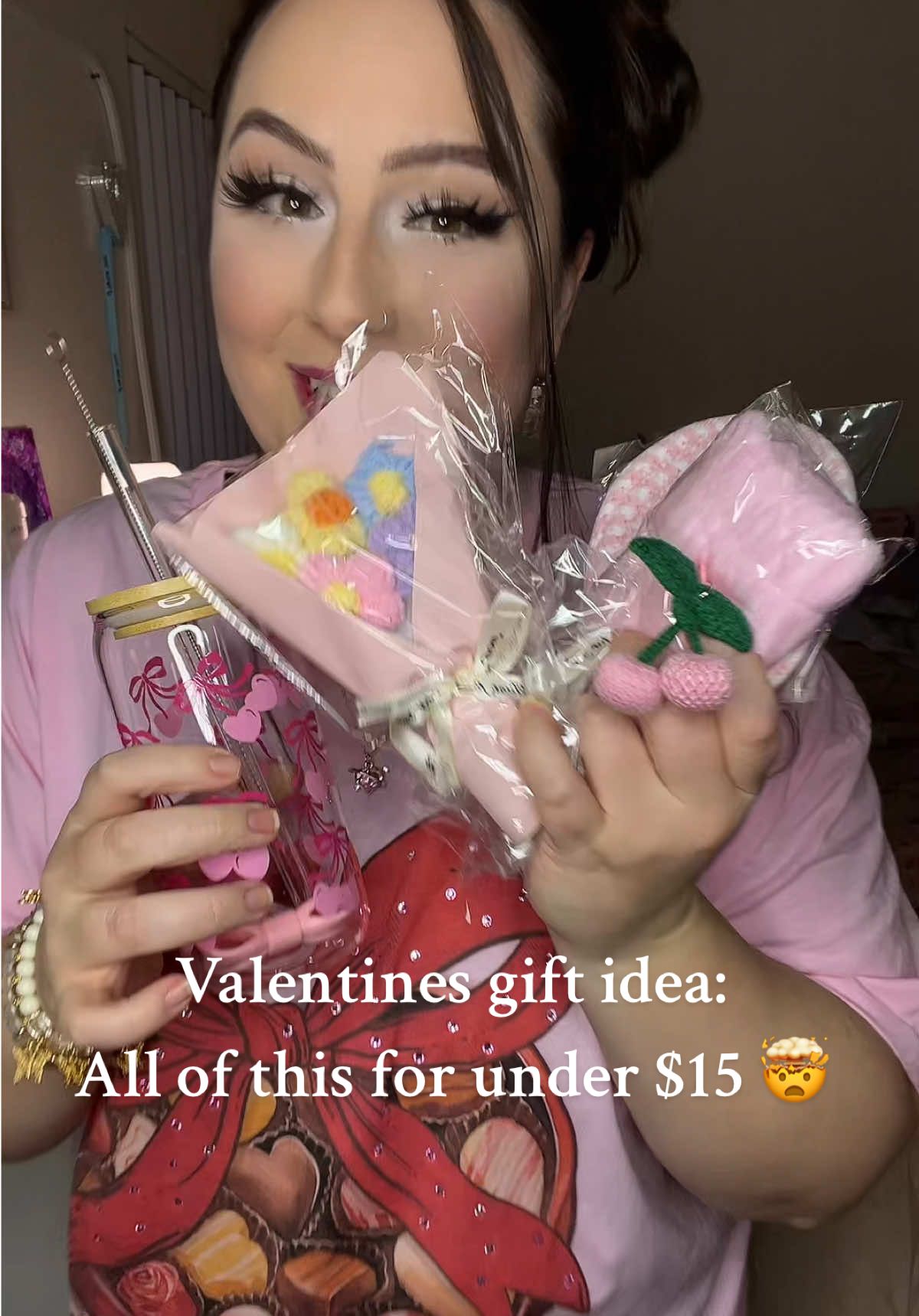 Who wouldn’t love this Cherry tumbler gift box set! 🍒🎀✨💕 #glasstumbler #giftsforher #pink #tiktokshop #crochet #ValentinesDay #valentinesdaygift #tiktok 