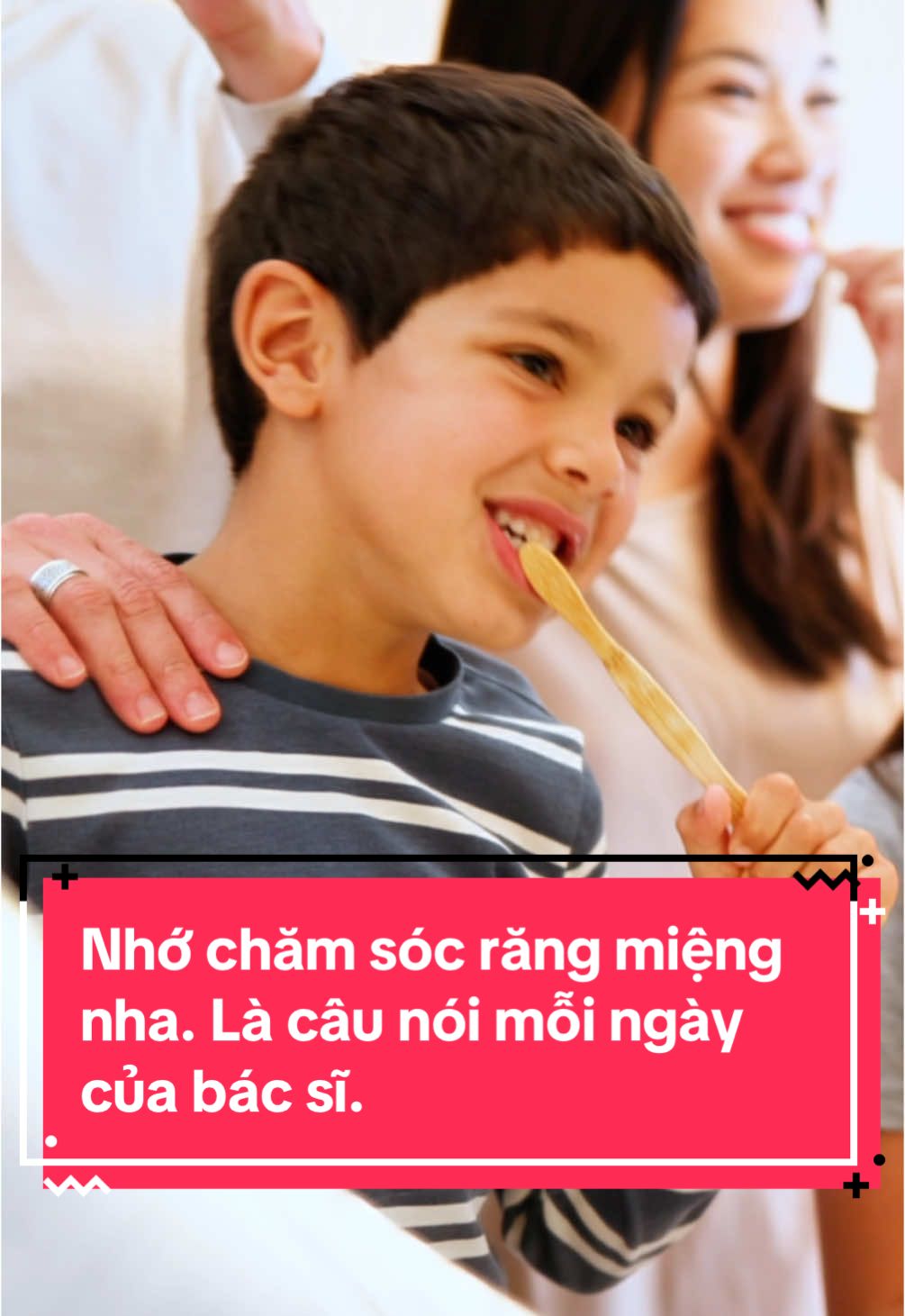 Nhớ chăm sóc răng miệng nha. Là câu nói mỗi ngày của bác sĩ. #adevanoni #adevavietnam #kemdanhrangthaoduoc #kemdanhrangnonithaoduoc #viemnuourang #trangrang #chamsocrangmieng 