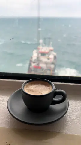 Morning coffee. #fyp #foryou #parati #doctor #offshorelife 