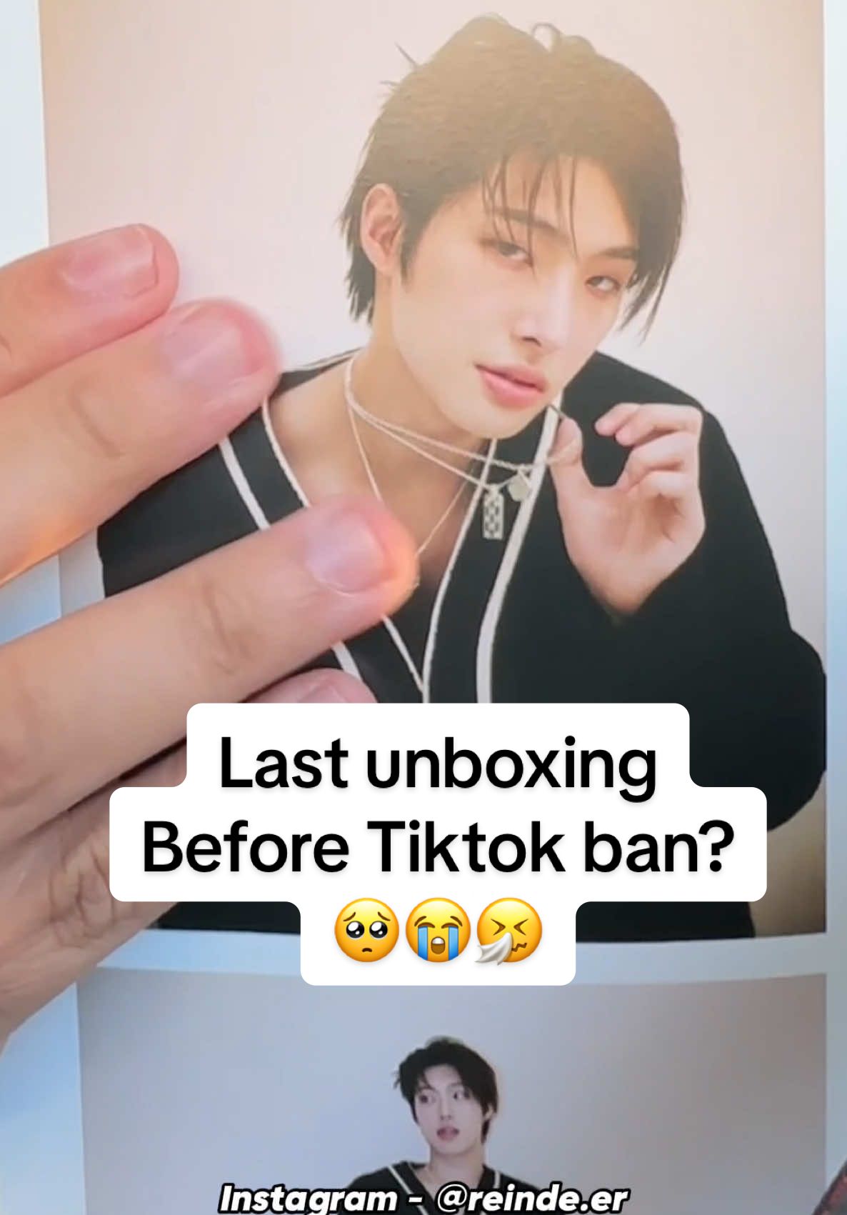 Seriously, Thank you & I appreciate you all so so much 🥹🫶🏼 Be sure to follow me on my other socials to keep up with my chaotic self hehe 😜 Instagram - reinde.er RedNote - reeeiner Youtube - Reiner Acuario Lemon8 - reeeiner #ateez #unboxing #atiny #mingi #kpop #fyp 