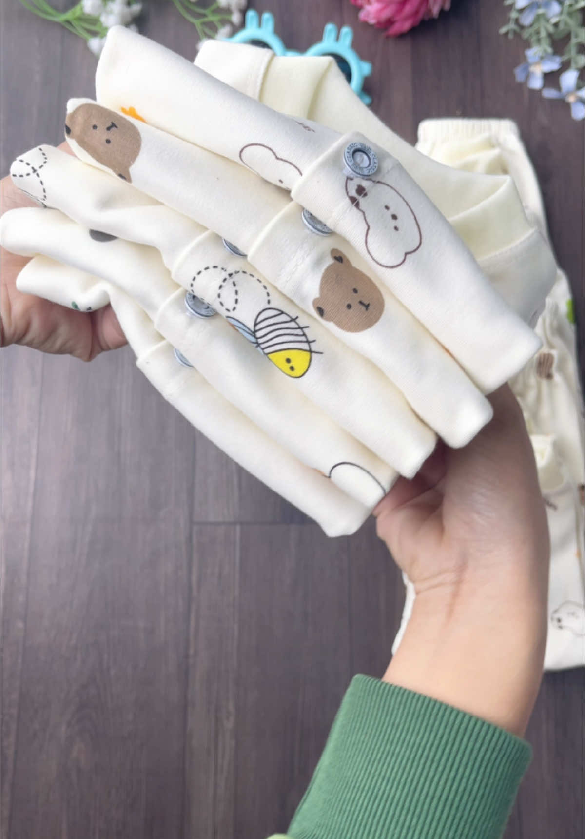 Combo 5 bộ nỉ dài tay cho bé từ 3-9kg #bonidaitaychobe #combo5bonichobe #bonidaitaysosinh #doamchobe #thoitrangtreem #xhtiktok #bodaitaysosinh 
