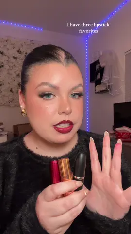 Some of my fave lips of 2024💋  @MakeUpForEverUSA lip liners in wherever walnut, anywhere caffeine, and universal earth @VIEVE lip liners in velvet sands and bark, and lip dews in original and cherub @NYX Professional Makeup lip liner in cold brew @rimmellondonus lip liner in cappuccino  @Charlotte Tilbury lip liner in pillow talk 2 and lip stick in runway royalty @Lancôme butter glow lip balms  @Olehenriksen lip balms @Summer Fridays lip balms  @Kaja Beauty lip oils  @Huda Beauty @hudabeautyshop lip gloss in she flirty @chanel.beauty lip gloss in 106 @Gucci lip stick in rosso anorca  @maccosmetics @MAC Cosmetics USA lip stick in paramount  #favelipsticks #favoritelipsticks #favoritelipliners #favemakeupof2024  #makeupof2024  #favoritemakeup #favoritemakeupproducts 