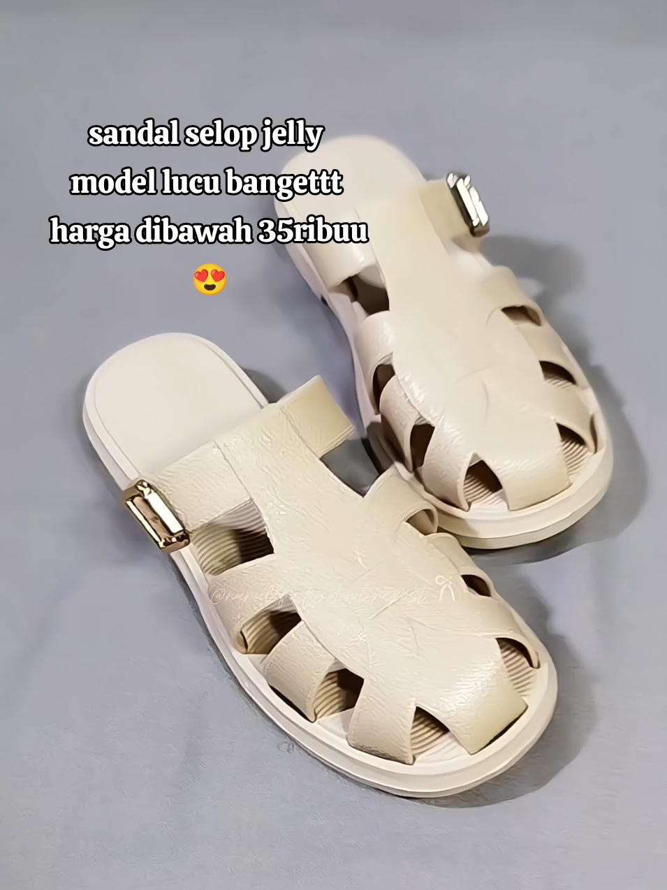 sandal selop jelly model lucu bangettt😍 enak dipakai seharian. harganya under 35k loh🤩 #sandal #sandalwanita #sandalselop #sandaljelly #kekinian #lucubanget #fyp 