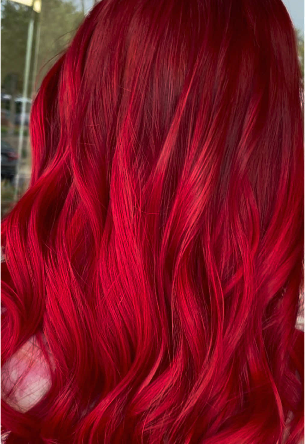 I know this is tempting the girls who have been thinking about going red 😋#redhair #mermaidhair #redhead #riversideca #riversidehairstylist 