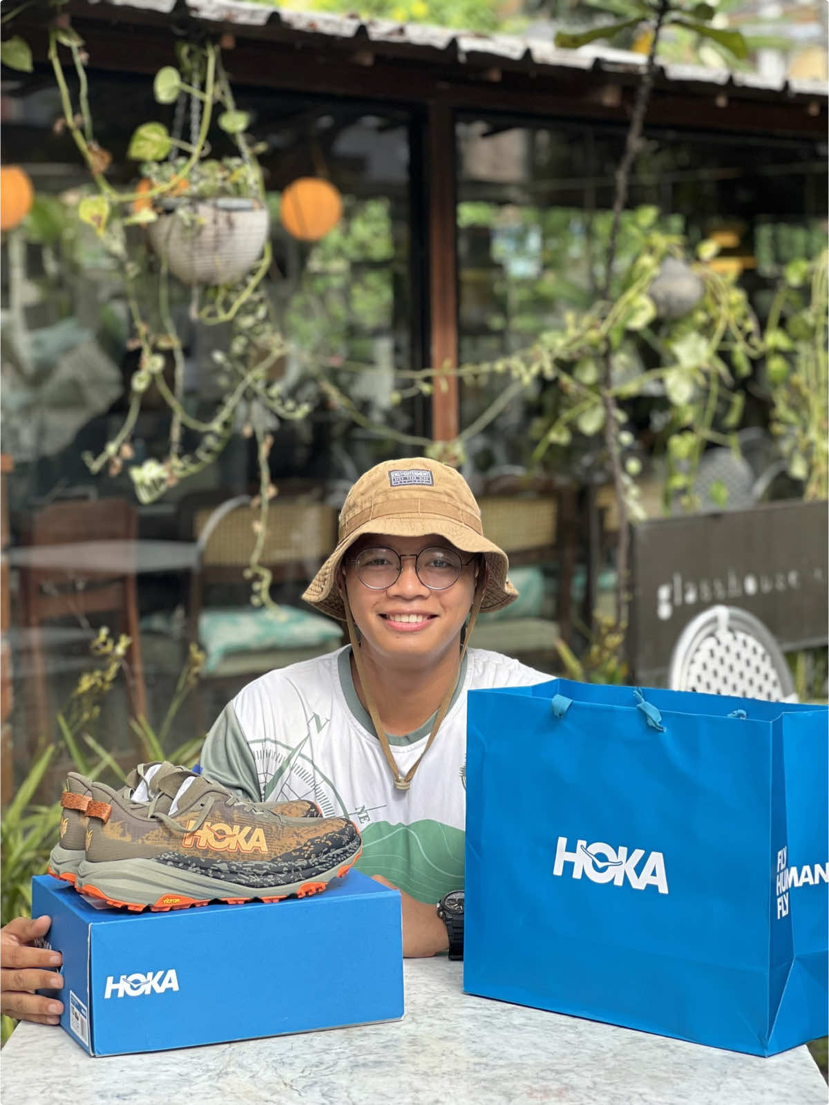 Walking in style and comfort, thanks to Hoka! Let’s conquer new paths together. #hokaph #flyhumanfly #speedgoat6 #fyp #CapCut 