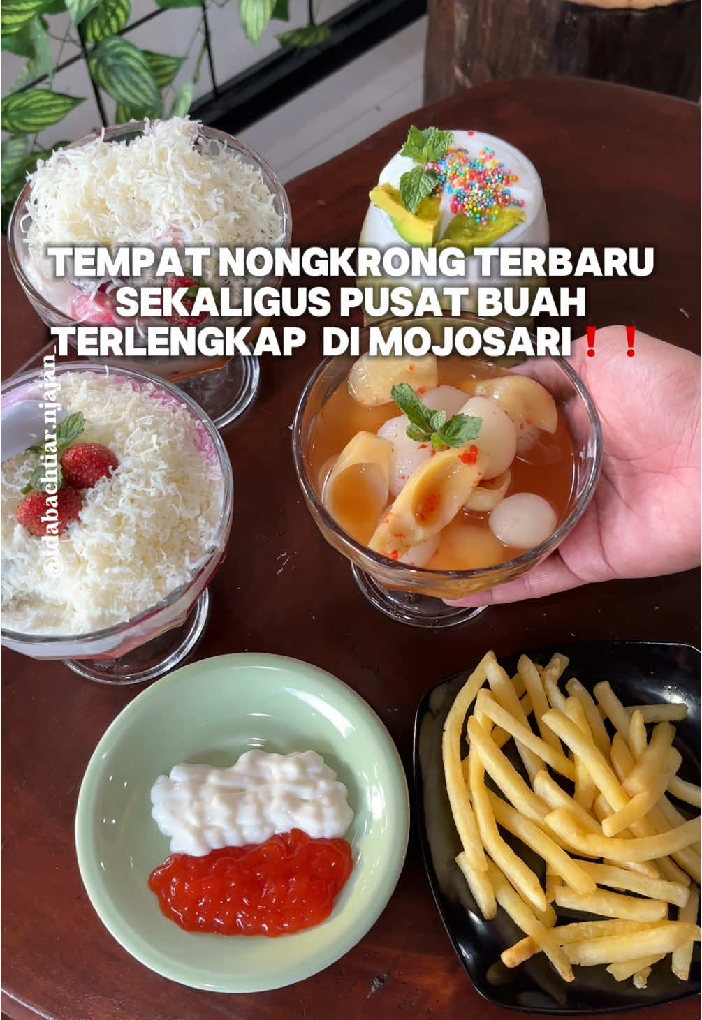 Tokoh buah terlengkap&murah sekaligus tempat nongkrong dengan menu berbagai olahan buah , kalian harus mampir sih ini karna menunya enak-enak loh #tokobuah #tokobuahmojosari #pasarbuahmojosari #bumdesseduri #buahmurah #tokobuahmurah #infomojosari #mojosarimojokerto 