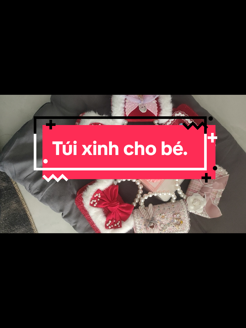 Đi ngủ mà bé nhà em còn ôm các bác ạ. #tuixach #tuideocheo #đòchoitreem #Túi #Túi đeo Chéo Nữ Hình Hộp Chữ Nhật #xuhuong #moclienlien_102 #thơitrangfasion 