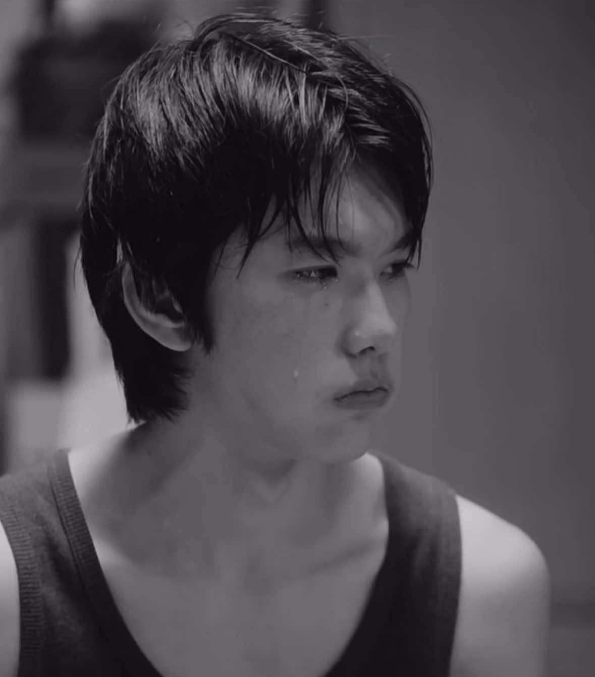 This scene is Ma Bo's silent opponent's play all the time. Tears can be shed from the left or from the right. #马柏全 #maboquan #fyp #trending #thewayhome #truongkhanglac #quytrao #春色寄情人 #phimboylove 