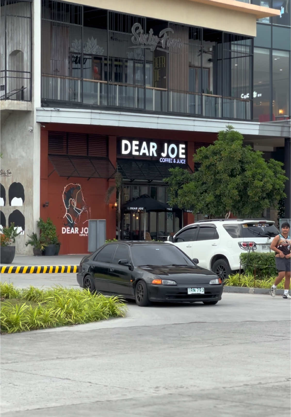 Dami pa kailangan ayusin sa'yo, bud! Hehe  #hondacivic #civic #egsedan #esi #eg8 #shadow #carsoftiktok #legendsofthe90s #projectcar #wedssportwheels #poormansbuild #fyp #foryou #viral 