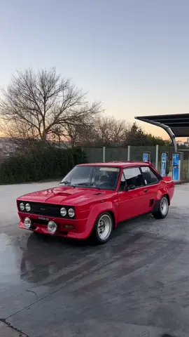 #fiat #131 #abarth #rally #autodepoca #ruoteclassiche #viral #tiktok #TikTokMotori #italy #car #perte #racingcar #classicgarage