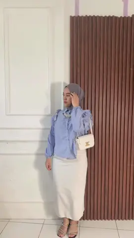 Mending kalian cepat ambil KEMEJA NAURA secantik ini 😻#fyp #fypシ゚viral #foryou #dresswell 