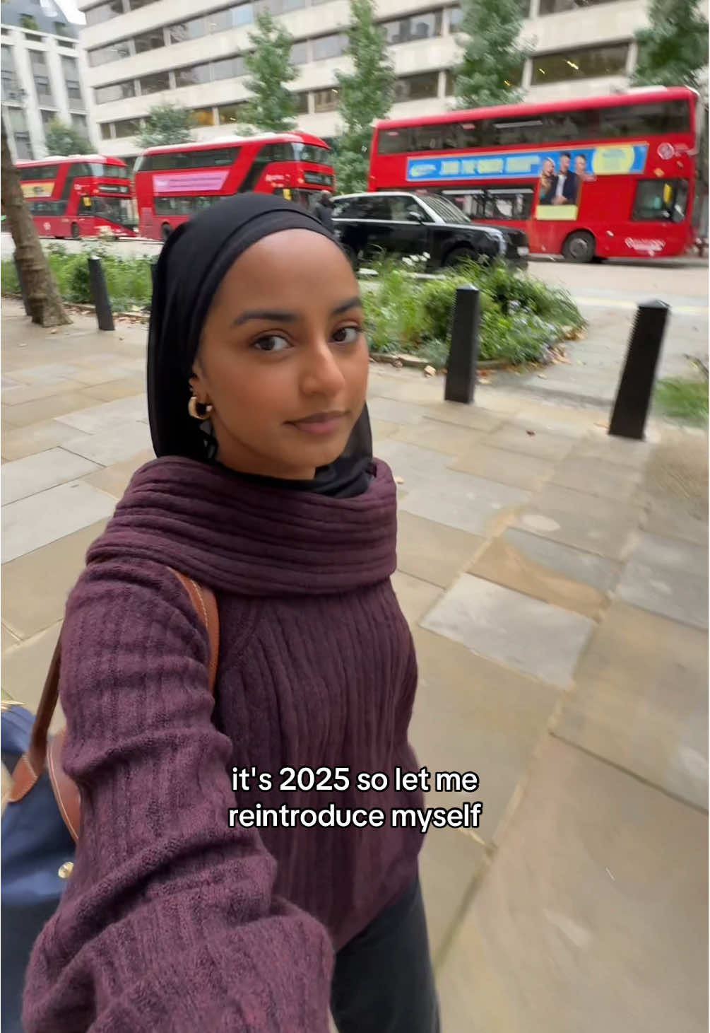 Reintroducing myself💌 #uni #kcl #london #lse #university #study #hijabi #studytok 