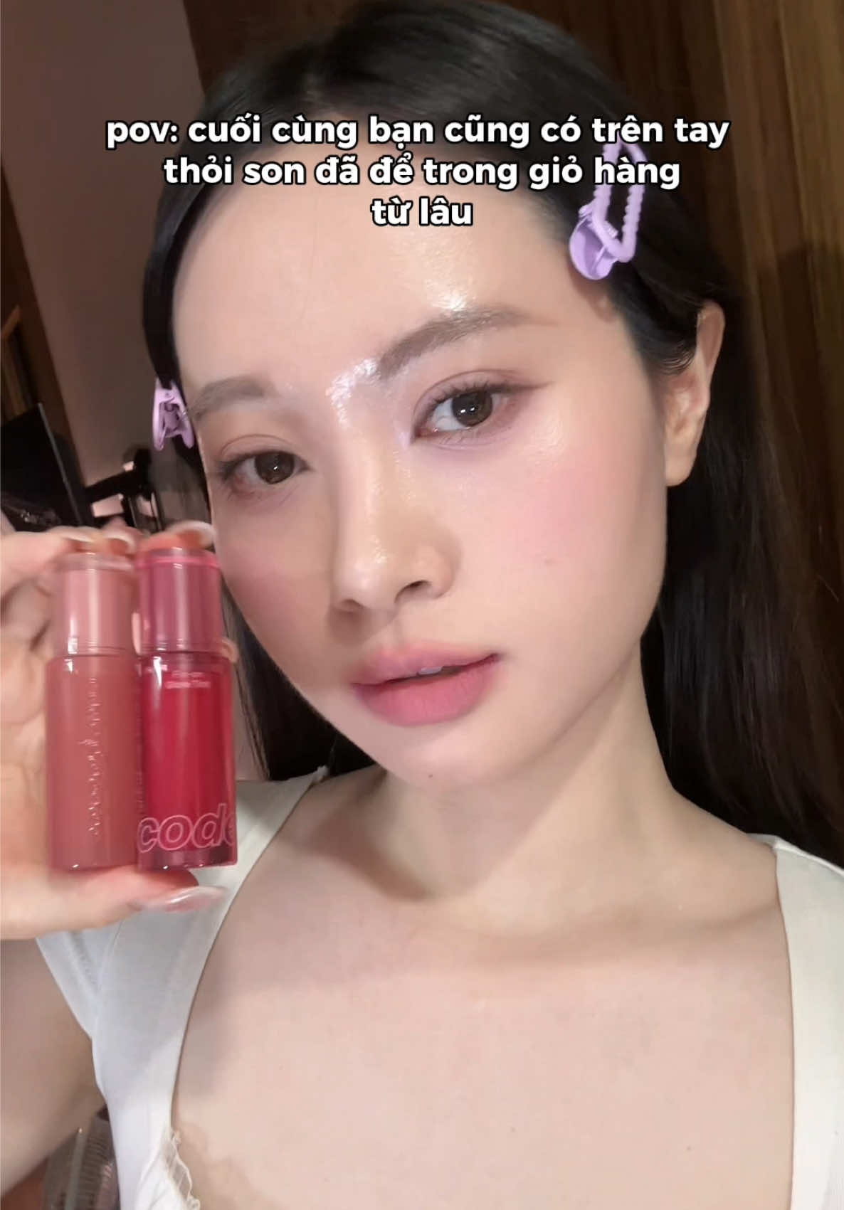 Và tự hỏi vì sao k tậu sớm hơn =))))) my new fav nhưng mà mỗi tội có mỗi 5 màu #BeautyTok #son #tint #code #codeglokolor #glowtint #reviewlamdep 