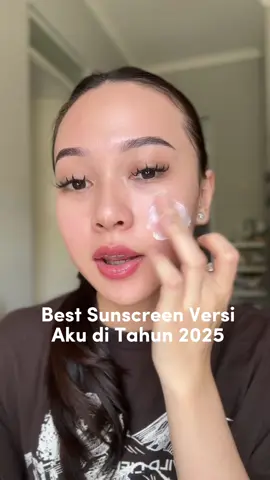 best sunscreen di tahun 2025 karena inj teksturnya super duper light banget kaya serum, buat oily skin kaya aku ini approve banget! @juvabyzap @Renée Agency 