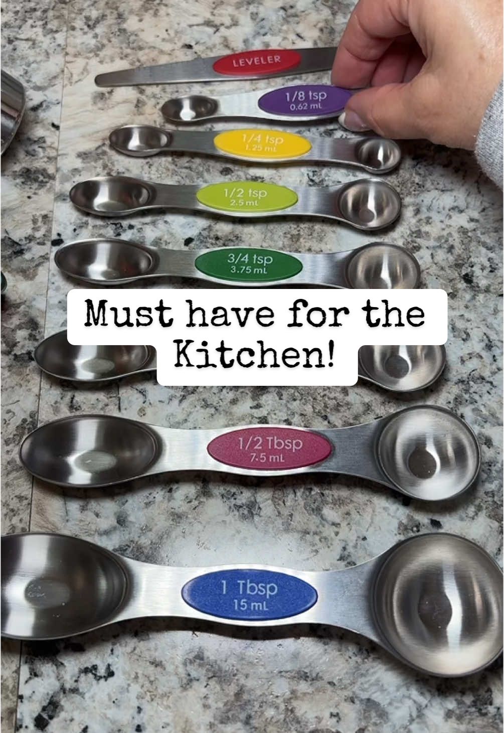 If you love to cook or if you know someone that loves to cook, you will absolutely love this magnetic measuring spoon set! #magneticmeasuringspoons #measuringspoon #doublesidedmeasuringspoons #measuringcups #kitchengadgets #musthaveforthekitchen 