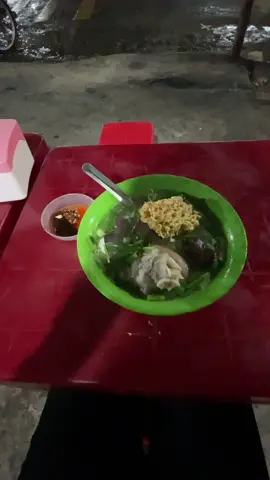 Một buổi tối chilll tô hũ tiếu gõ lề đường 🥰😊 quán quen đường cũ mọi thứ vẫn vậy chie là ta đã già đi một chút #63tiengiang 