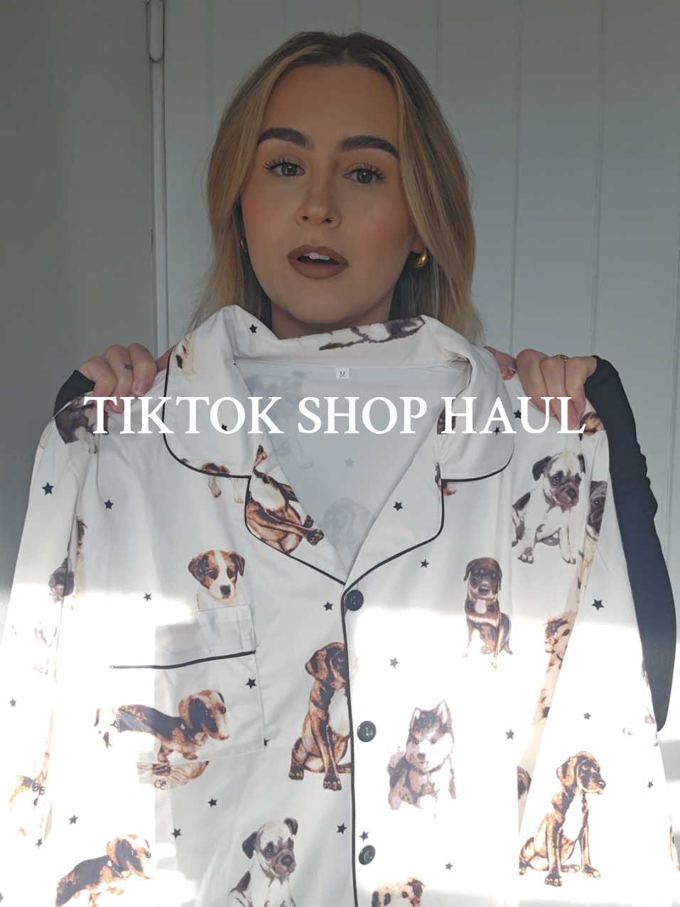 It feels like I'm on face time with my friends 😂❤️ Absolutely love this mini haul 🙌 #friends #excited  #TikTokShopHaul #TikTokShop #pjs #dog #scar #chat #facetime #fashiontiktok #mumsoftiktok #unboxingvideo 