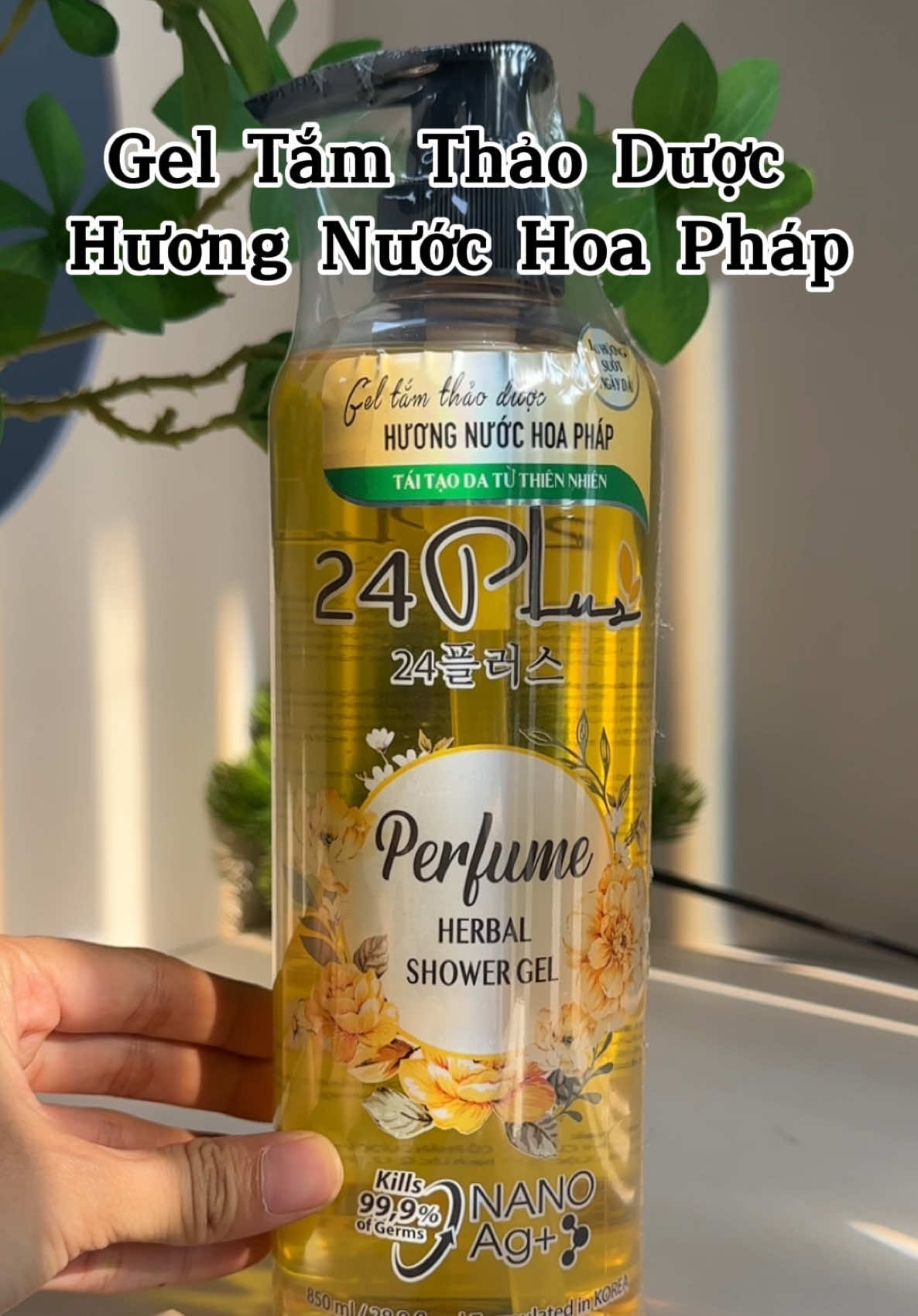 Thơm lắm nha 🌹  #hunathipharma #24plus #geltam #suatamnuochoa #muacungtiktokshop #fyb #muataitiktokshop🛍 #xuhuongtiktok #xuhuong #viral #mua #nuochoa 