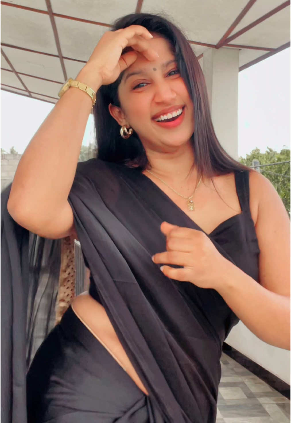 Fav 🖤 saree #fypage #fypシ゚ #fypシ゚viral #fyppppppppppppppppppppppp #srilankan_tik_tok🇱🇰 #onemillionaudition #saree