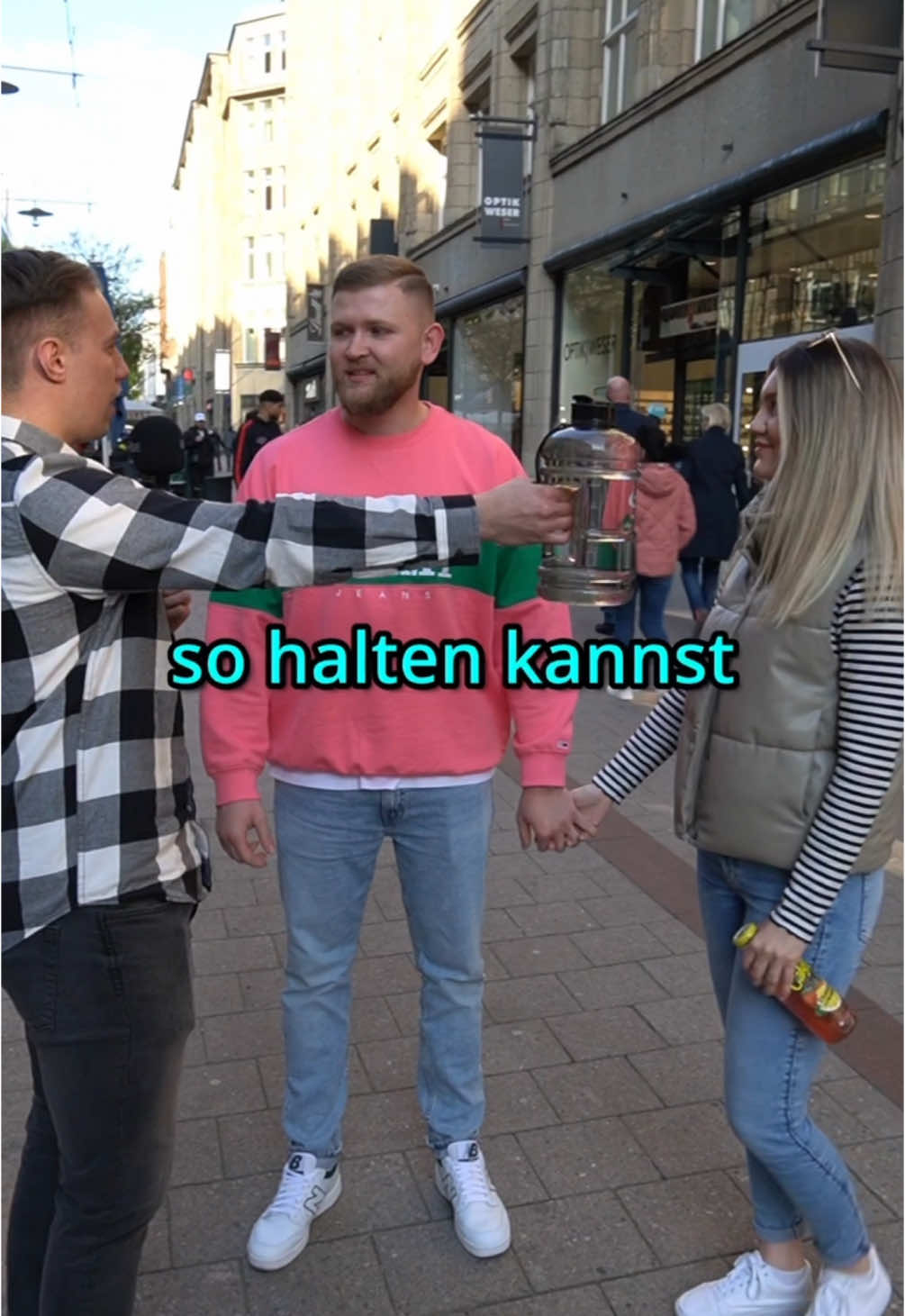 Für jede Minute gibt es 10€👀 Reupload viraler Videos #foryou #fyp #foryoupage #hamburg 