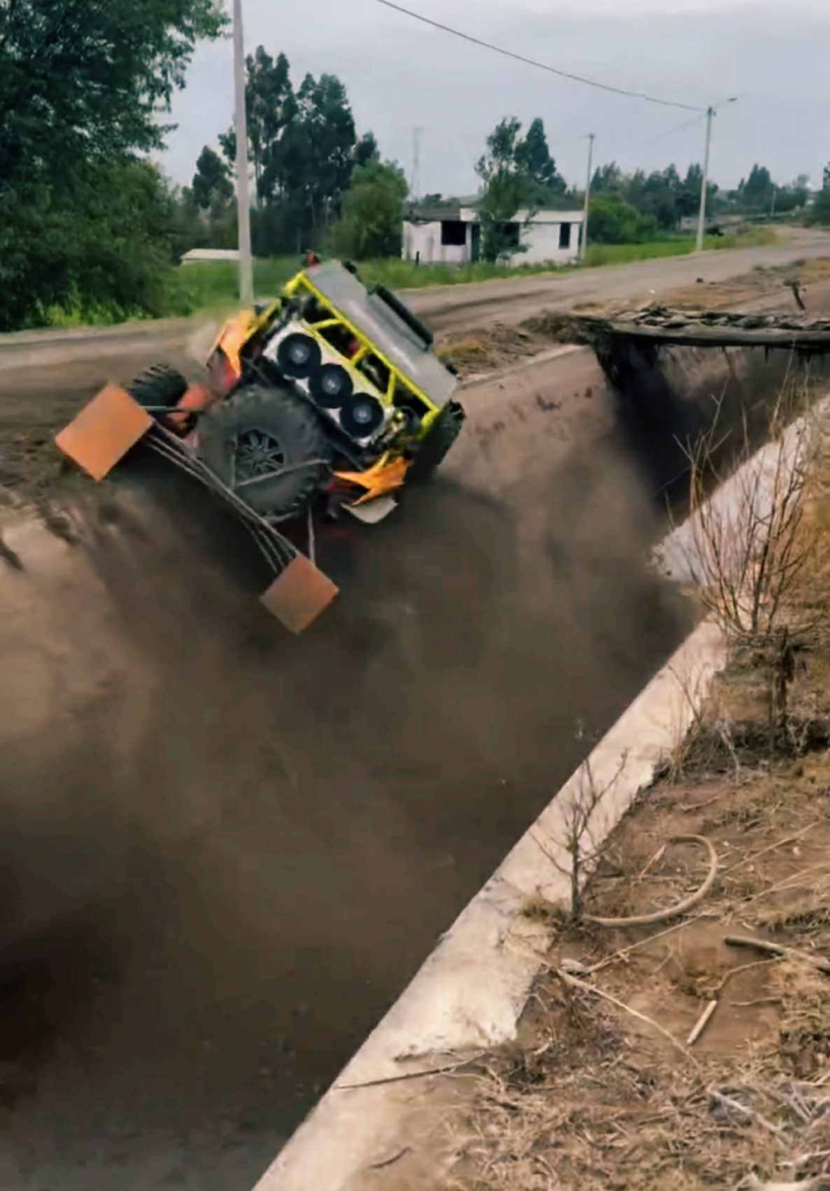 Ooooppsss 🤠 #canam #canamx3 #canamoffroad #2025 #CapCut #blowthisup #edit #yikes #a #BookTok #catsoftiktok #explorepage 